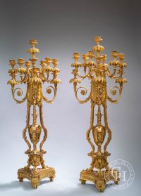 034_04Paire de grands candélabres Louis XVI
