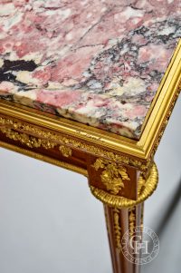 Table de salon Louis XVI