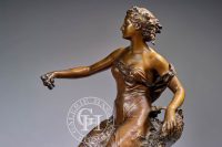 Sculpture en bronze Aurore